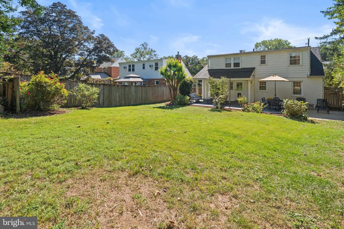 1711 Brisbane Street photo 49