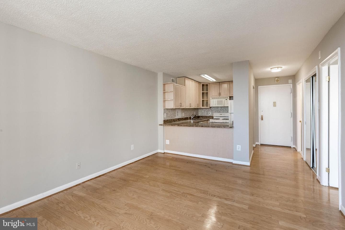 5225 Pooks Hill Road #1017s photo 14