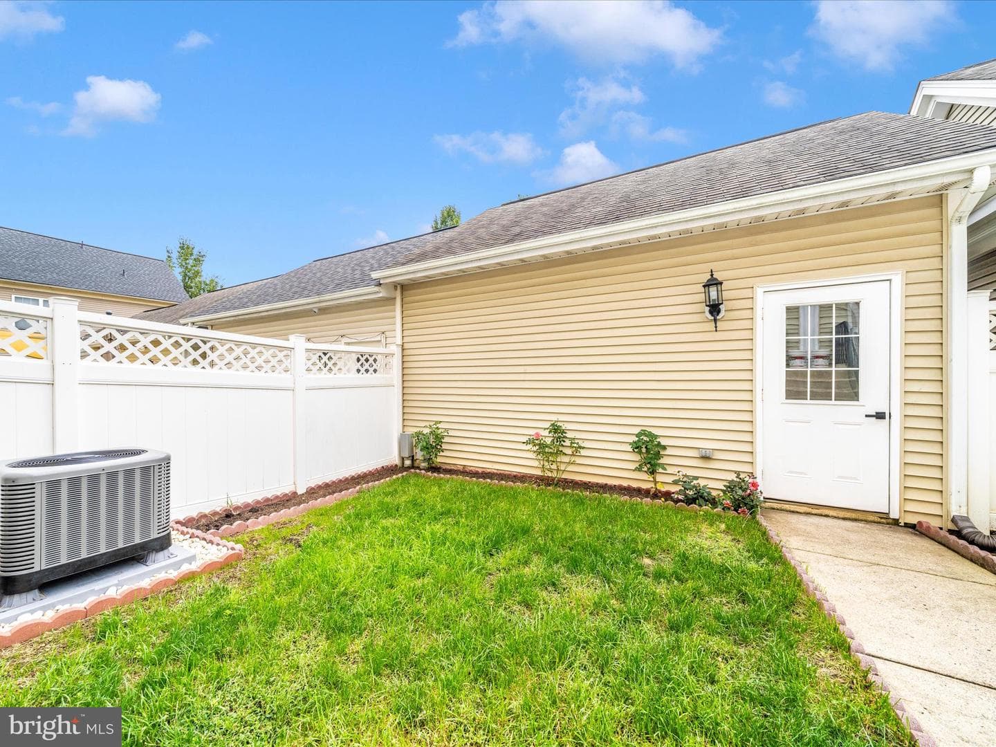 12839 Grand Elm Street photo 39