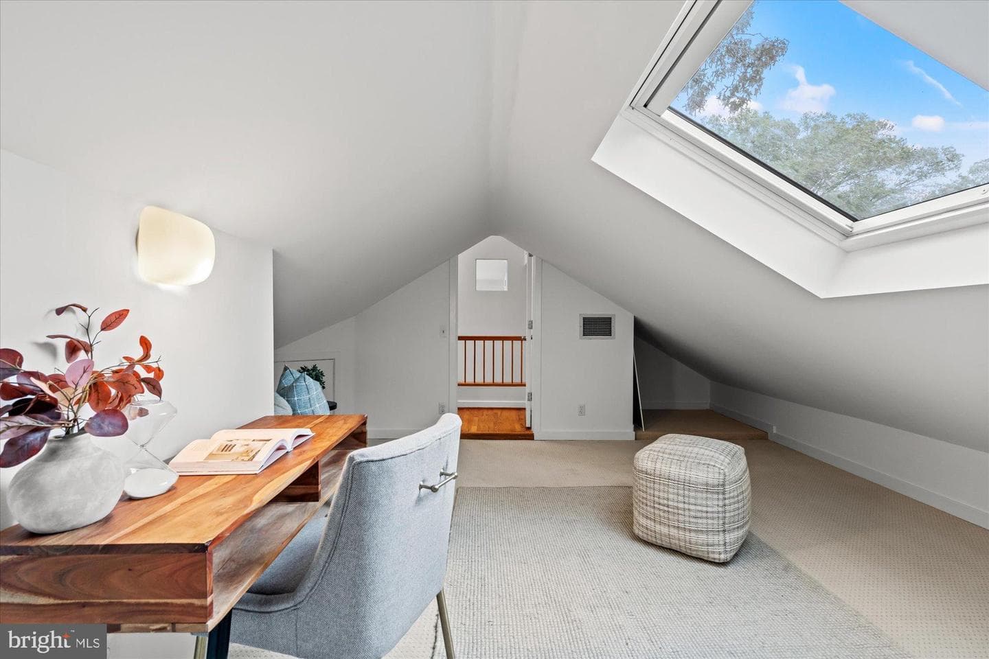 5402 Surrey Street photo 35