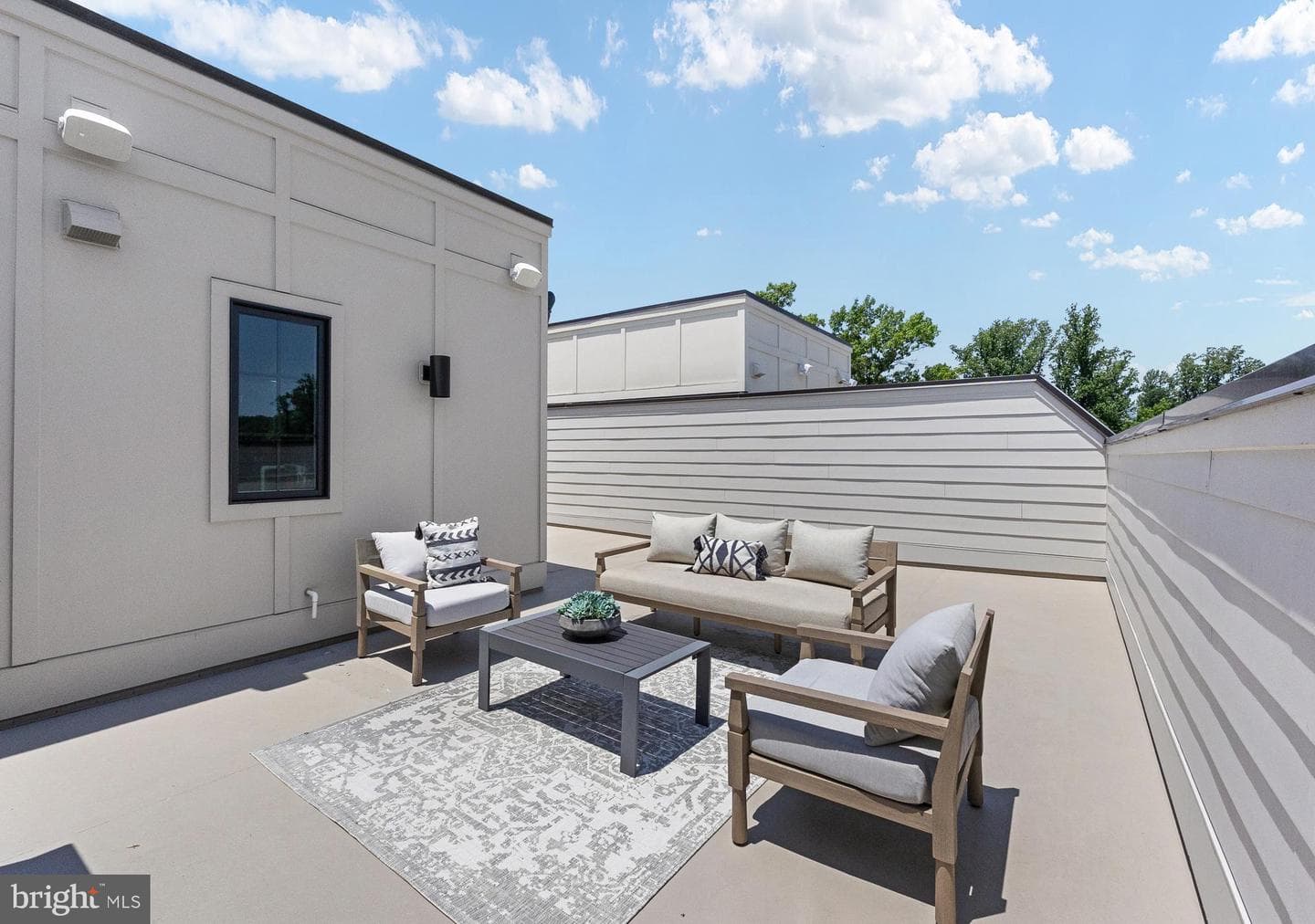 8603 Erdem Place photo 22