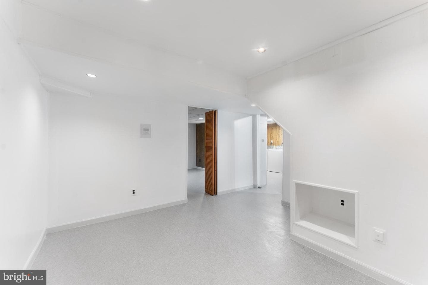 1707 Myrtle Road photo 27
