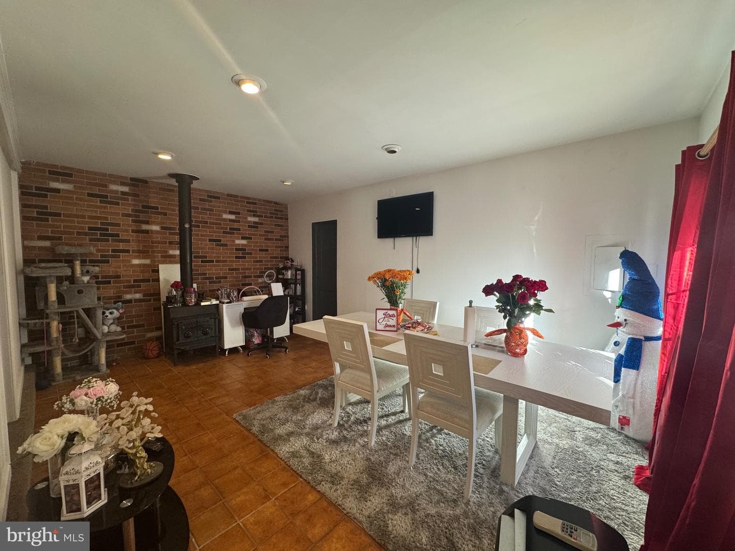 17100 King James Way photo 79