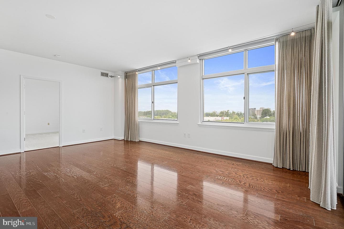 5750 Bou Avenue #805 photo 12