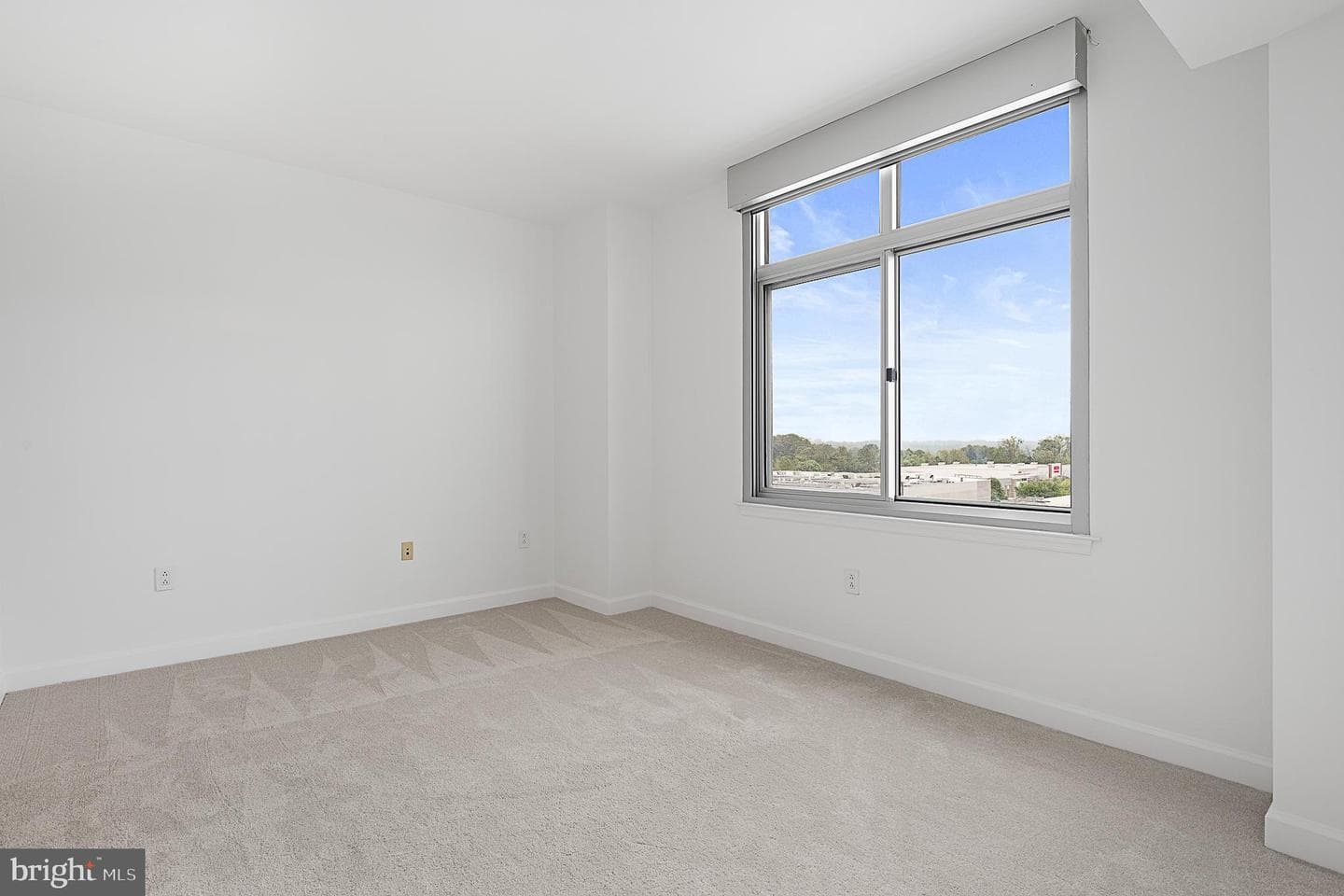 5750 Bou Avenue #805 photo 27