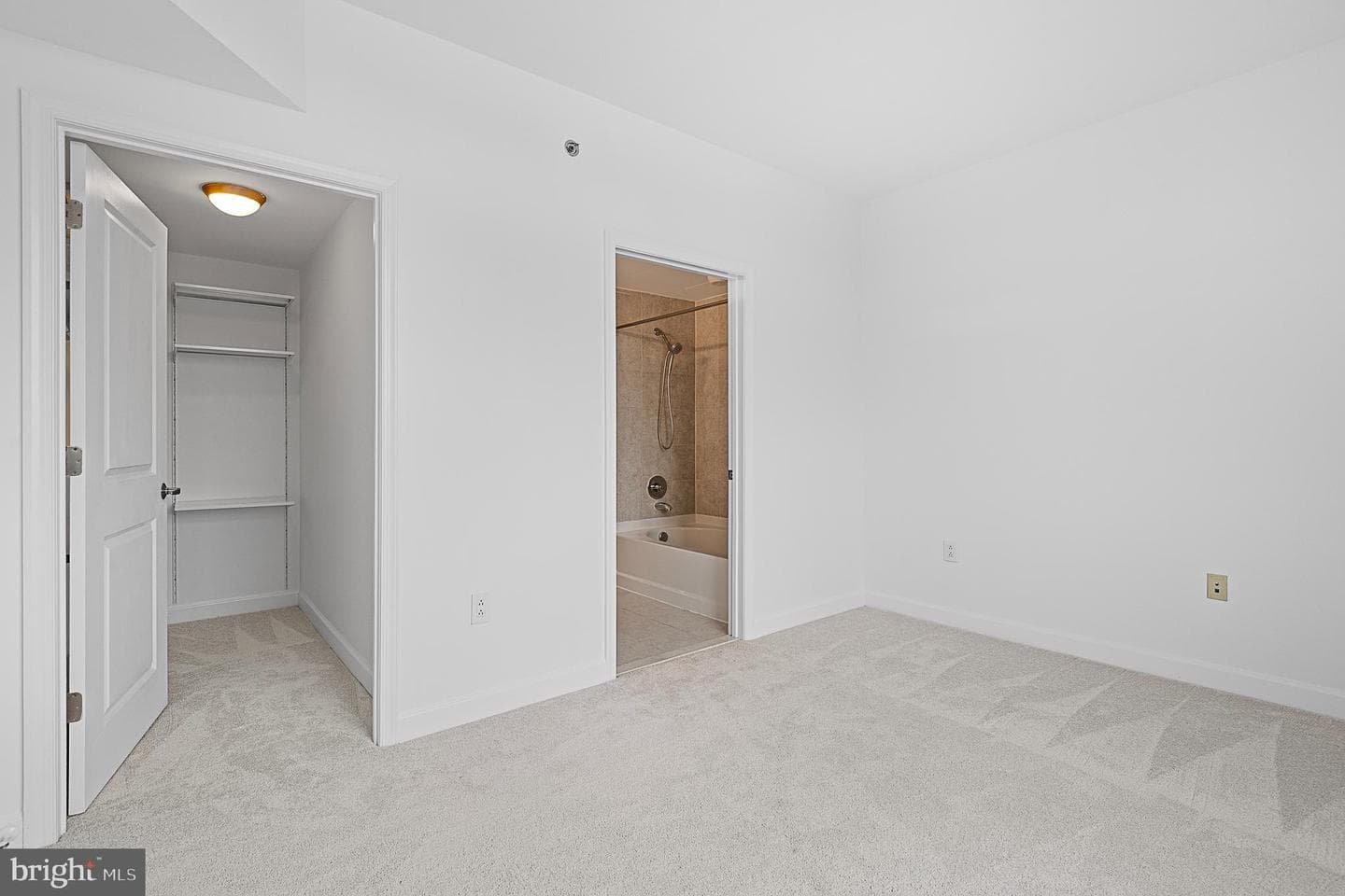 5750 Bou Avenue #805 photo 29