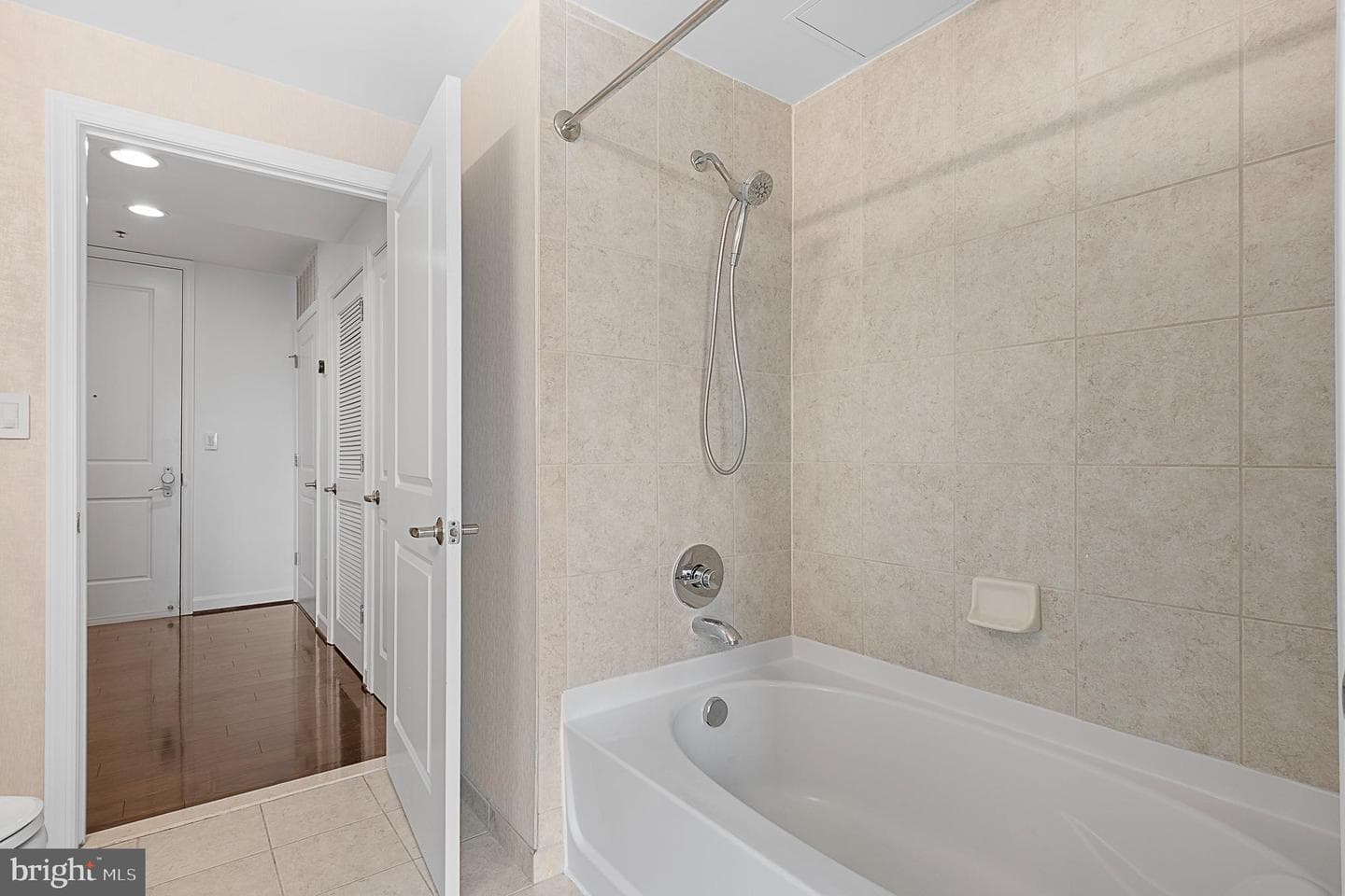5750 Bou Avenue #805 photo 31
