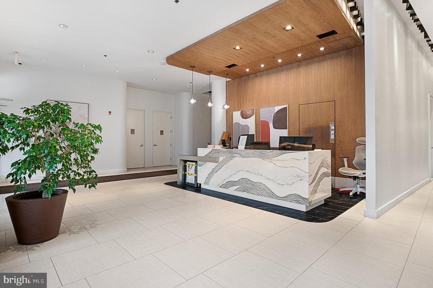 5750 Bou Avenue #805 photo 34