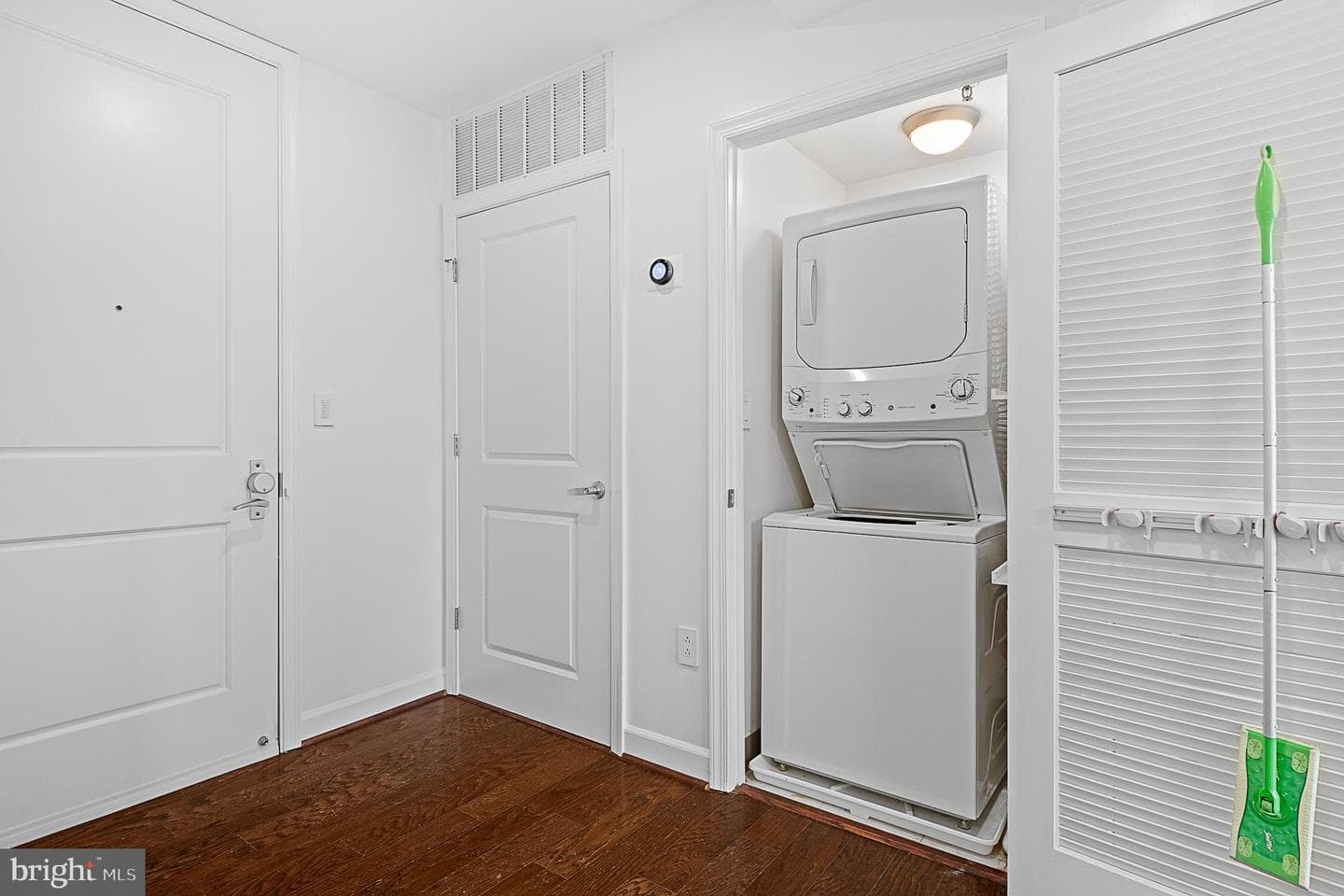 5750 Bou Avenue #805 photo 7