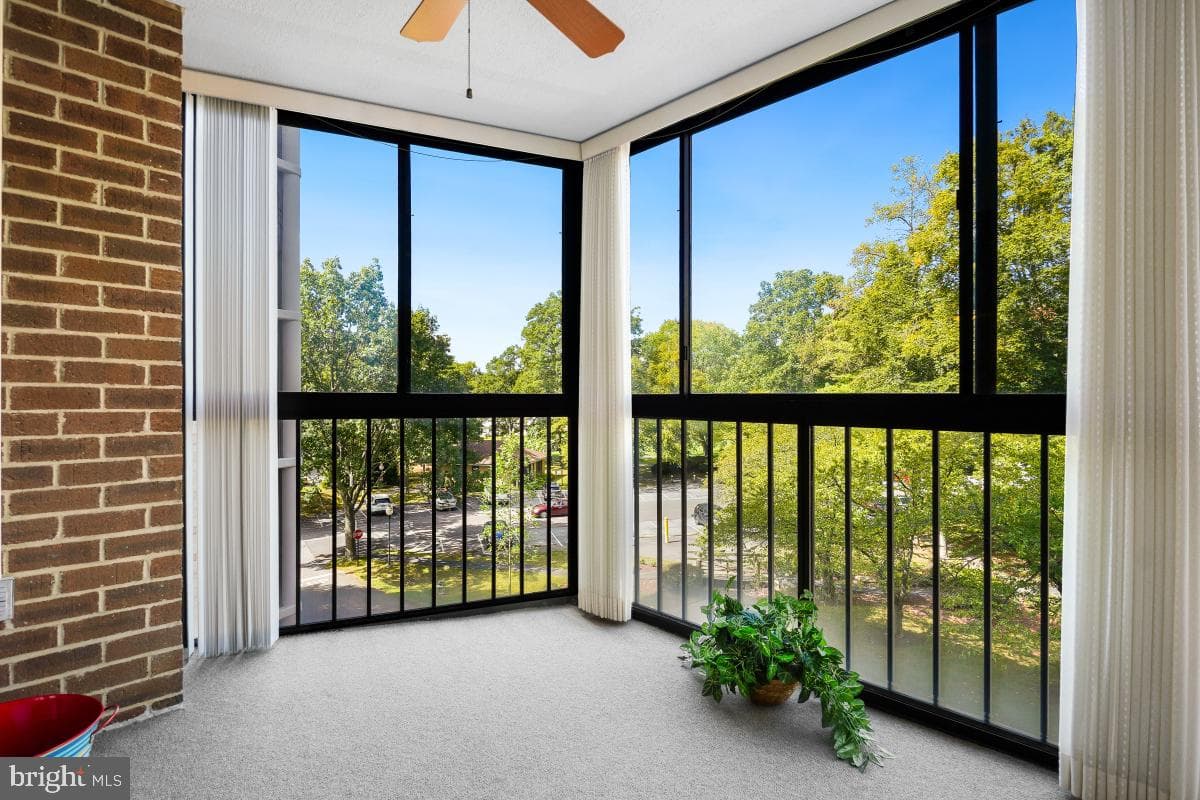 15107 Interlachen Drive #2-321 photo 33