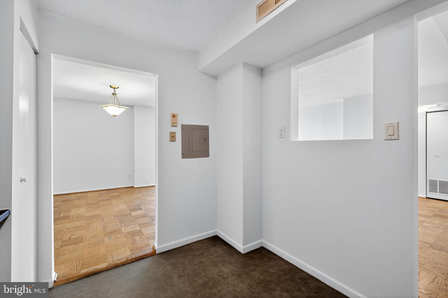 118 Monroe Street #604 photo 4