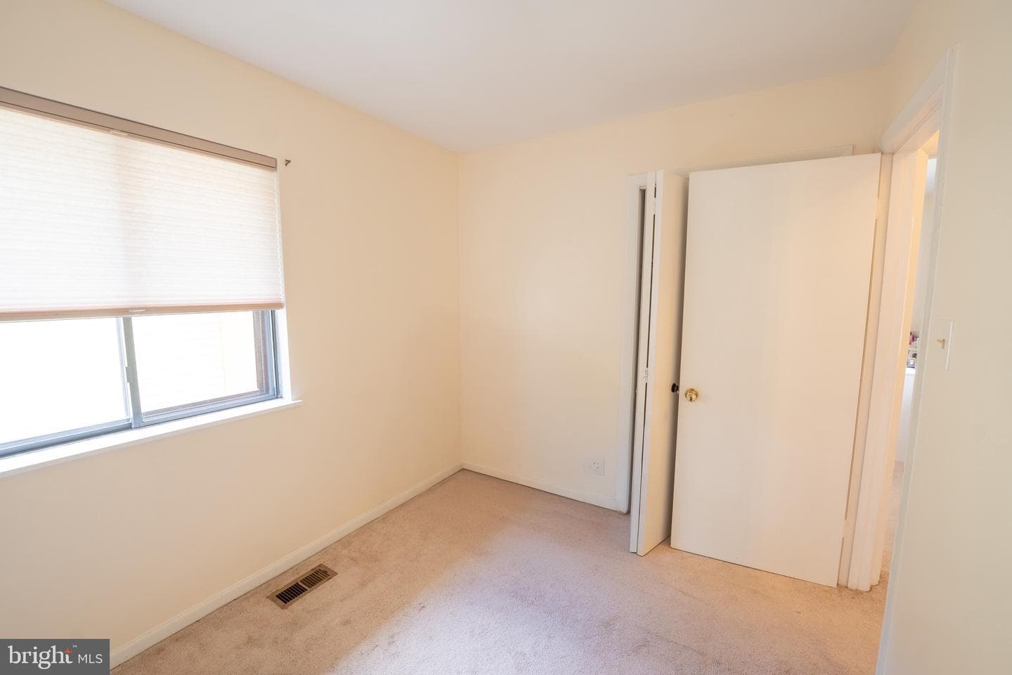 10 Brian Court #242 photo 17