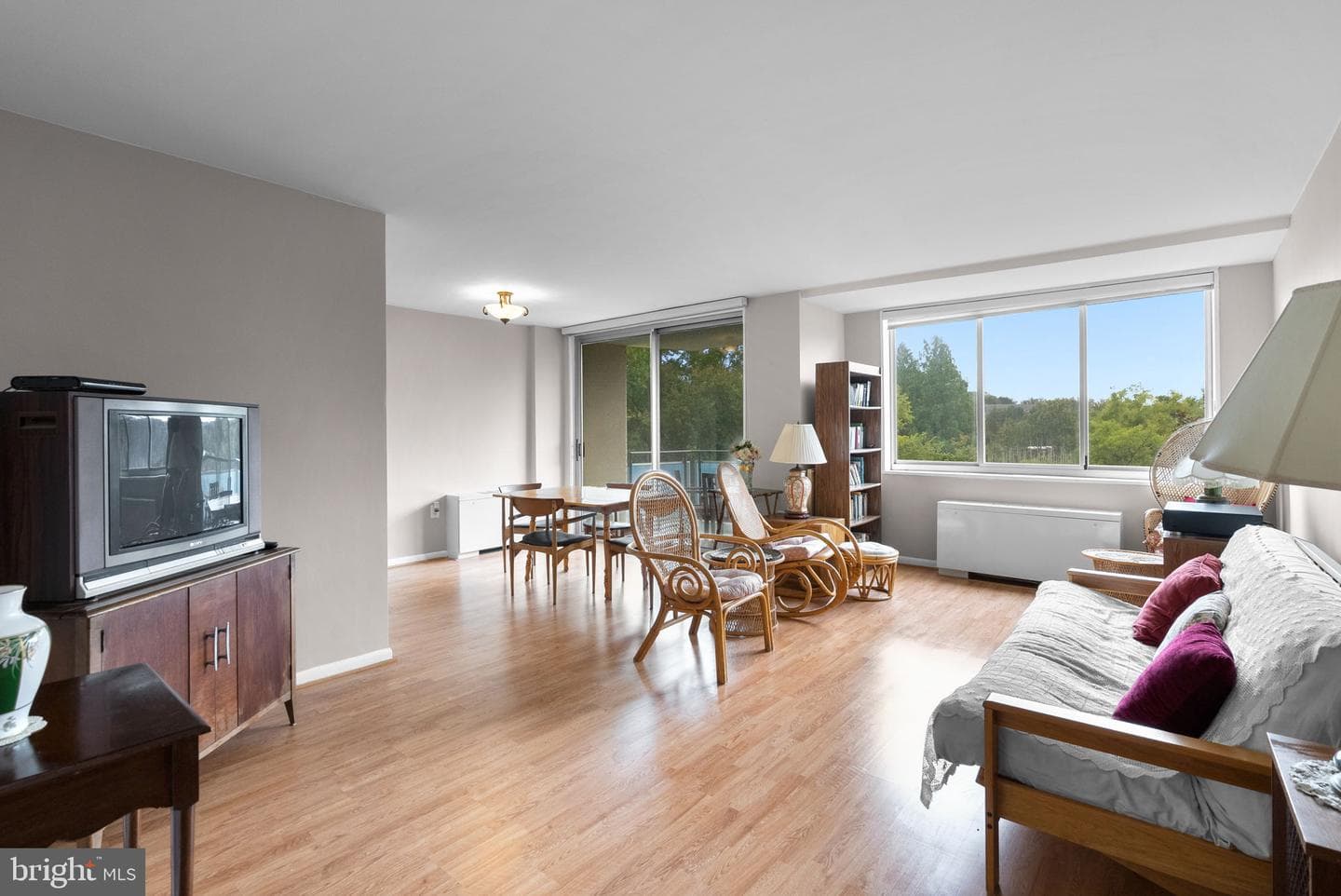 10401 Grosvenor Place #413 photo 14