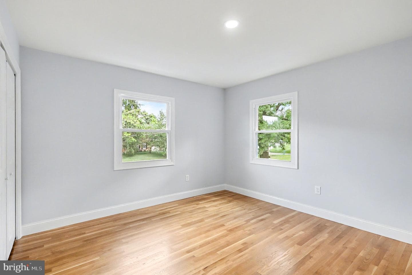 2428 White Horse Lane photo 17