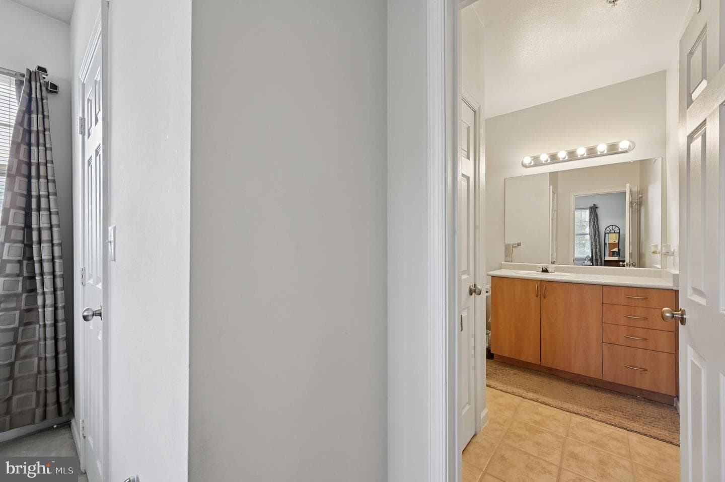 19606 Galway Bay Circle #301 photo 25