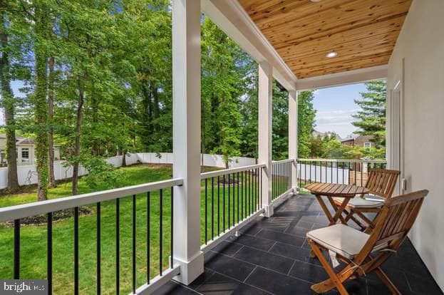 7709 Sebago Road photo 38