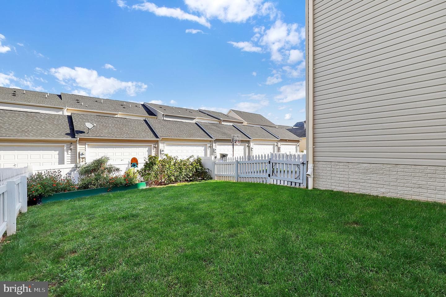 22104 Winding Woods Way photo 30
