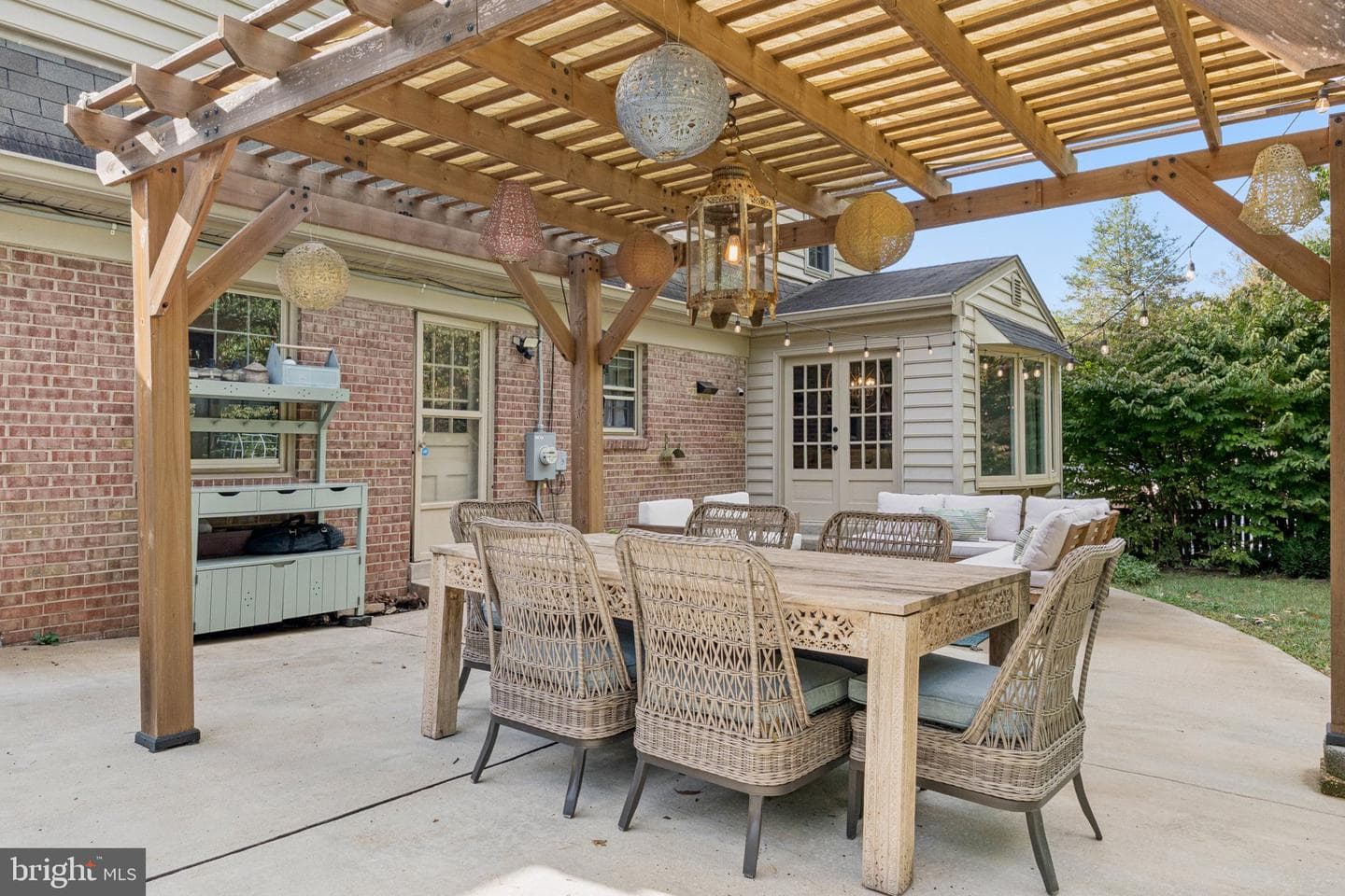 509 Whitingham Drive photo 34