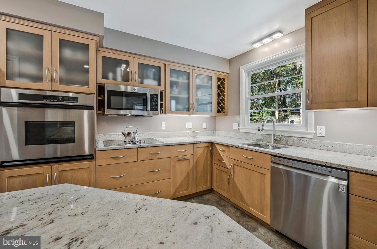 5811 Ridgefield Road photo 15
