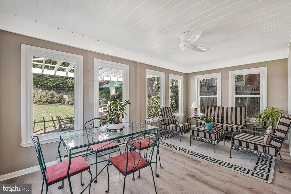 5811 Ridgefield Road photo 17
