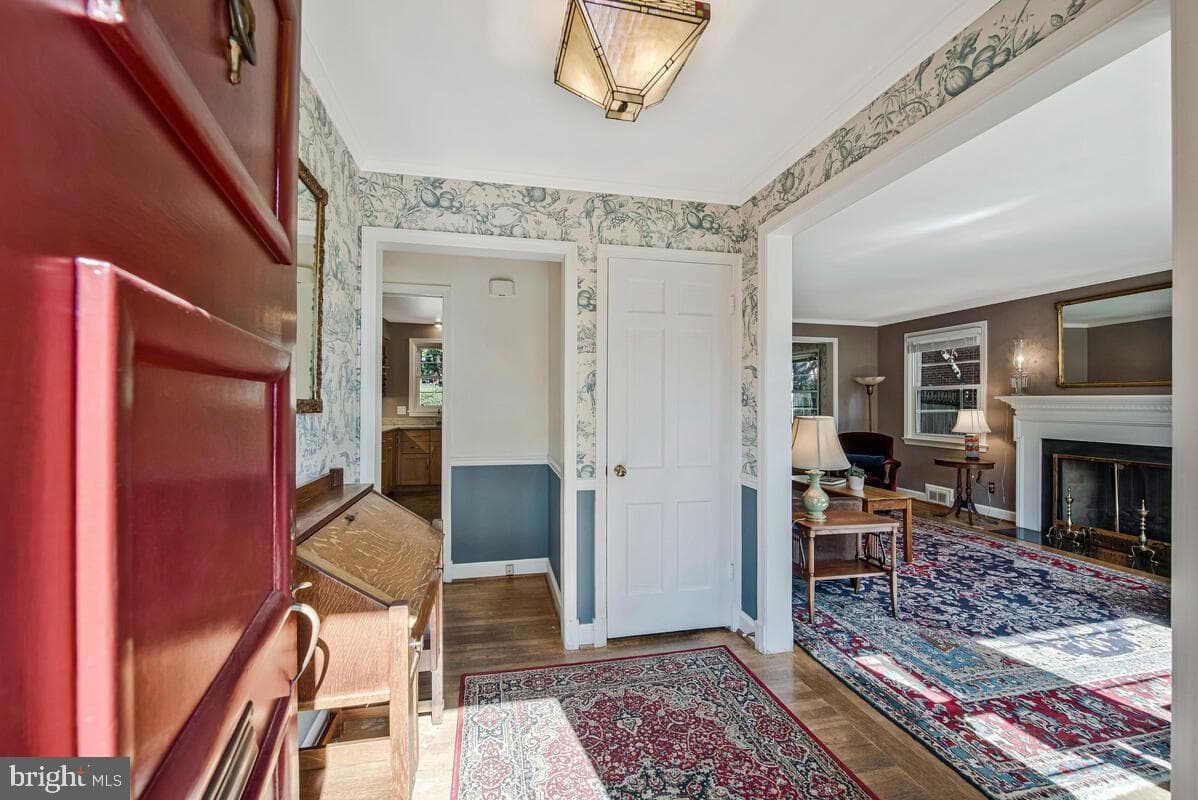 5811 Ridgefield Road photo 7