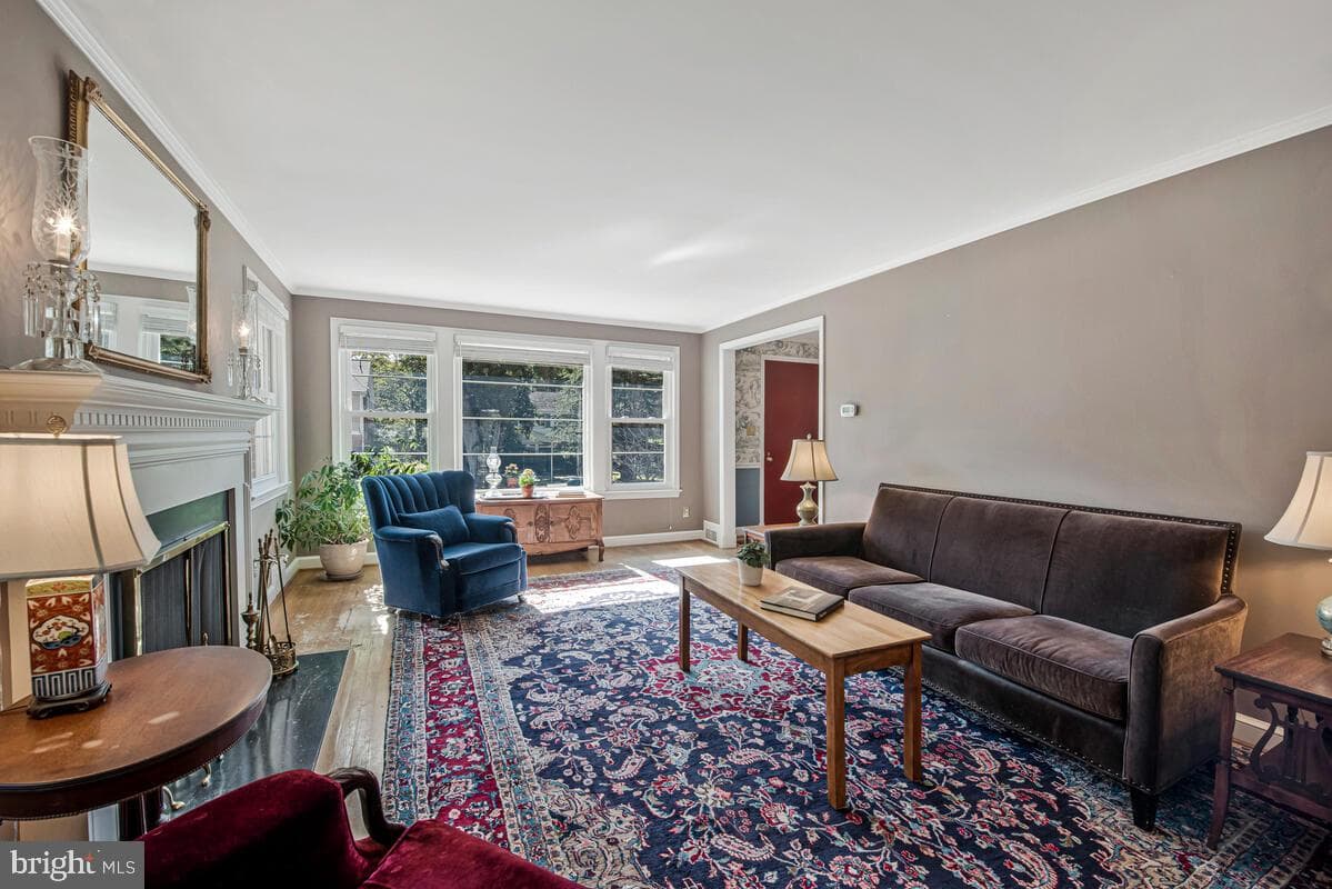 5811 Ridgefield Road photo 9