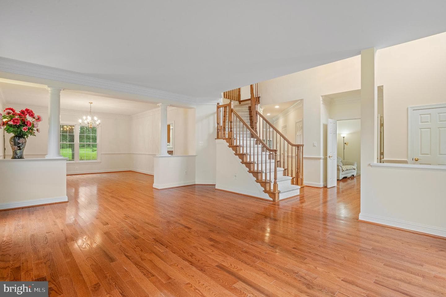 10604 Maplecrest photo 10