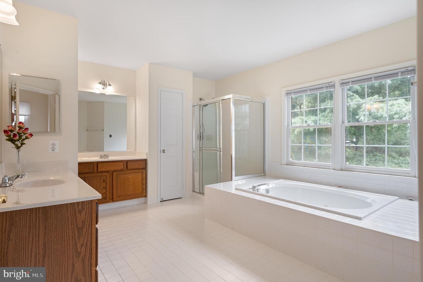 10604 Maplecrest photo 37
