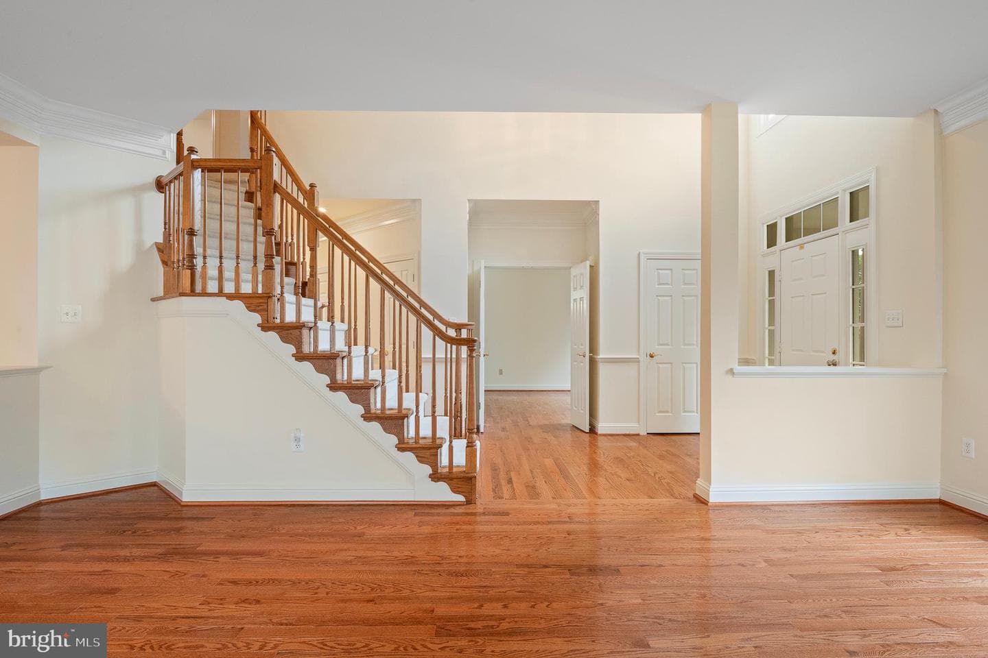 10604 Maplecrest photo 6