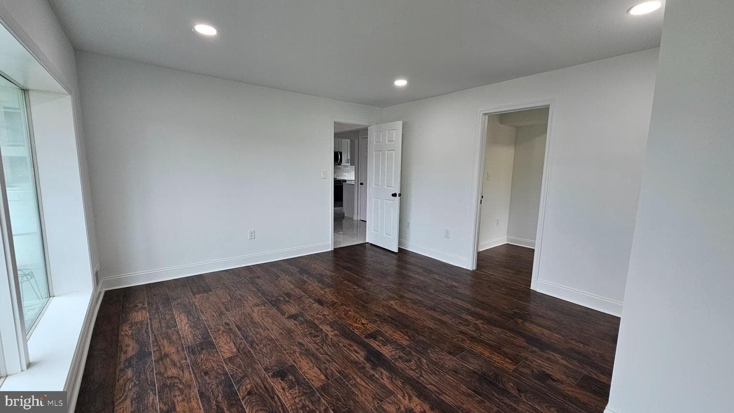 1407 Northcrest Drive photo 16
