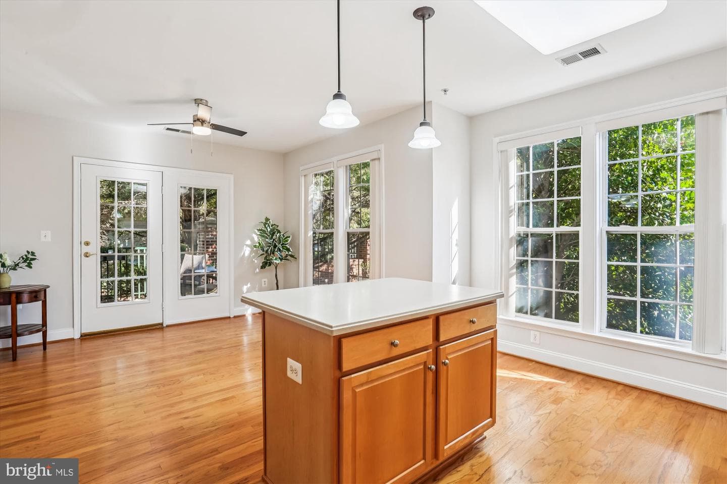 303 Redland Boulevard #102 photo 7