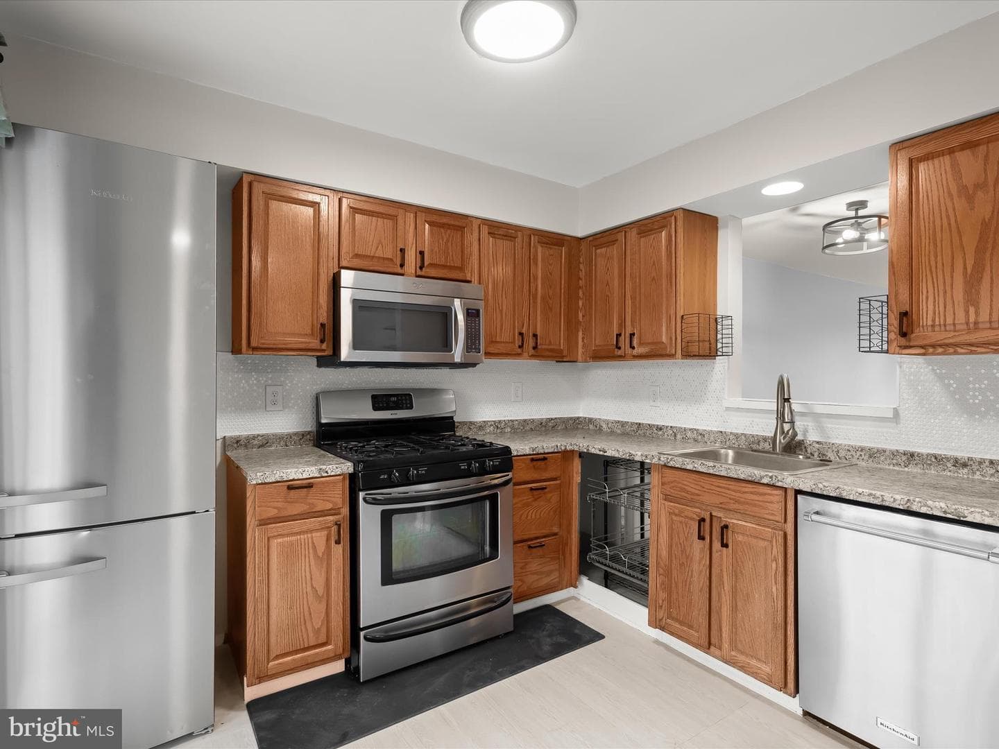 18508 Crabapple Place photo 10