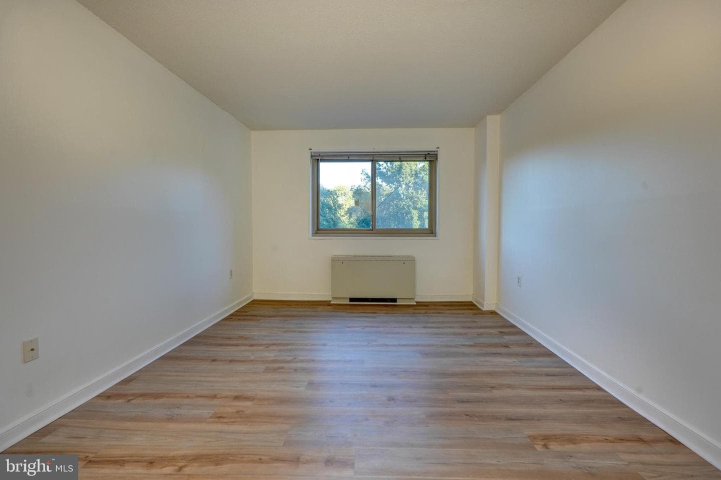 7333 New Hampshire Avenue #510 S photo 21