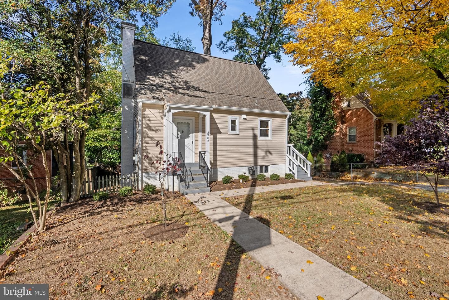 8702 Reading Road photo 2