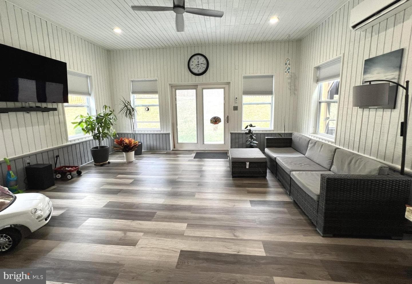 1001 Gabel Street photo 31