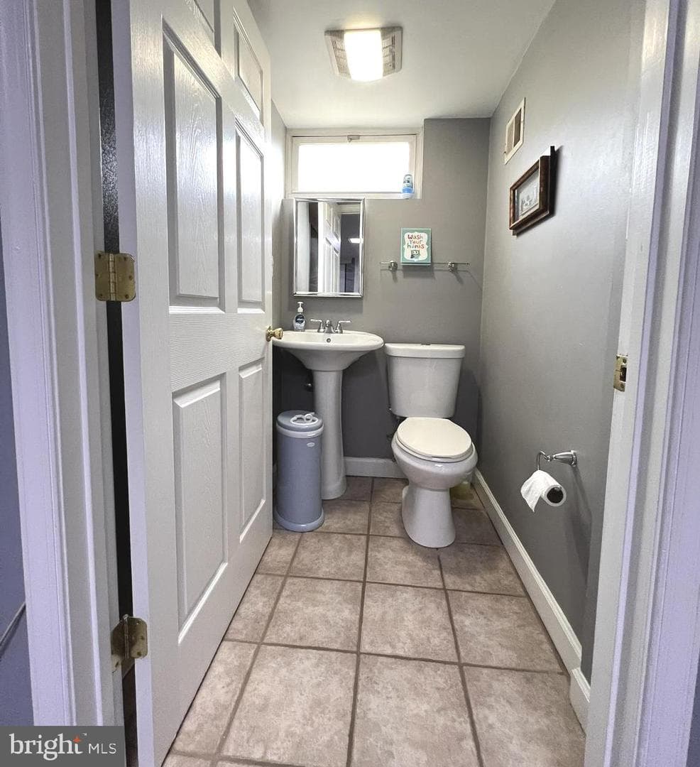 1001 Gabel Street photo 44