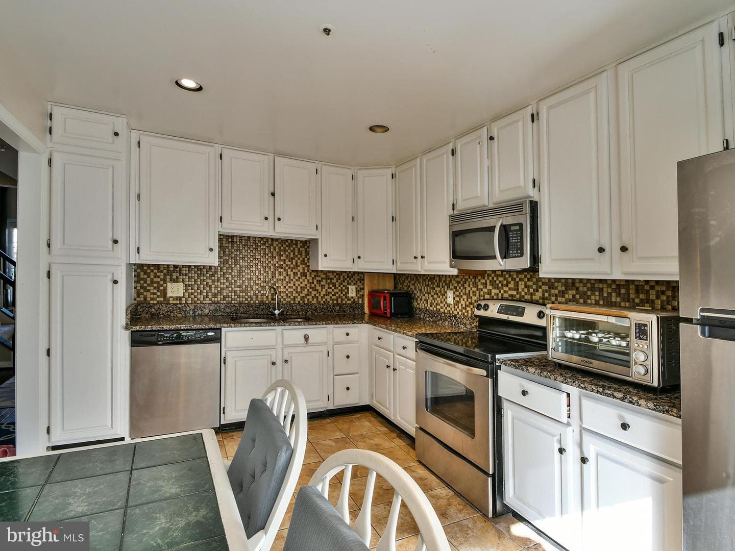 1938 Westchester Drive photo 19