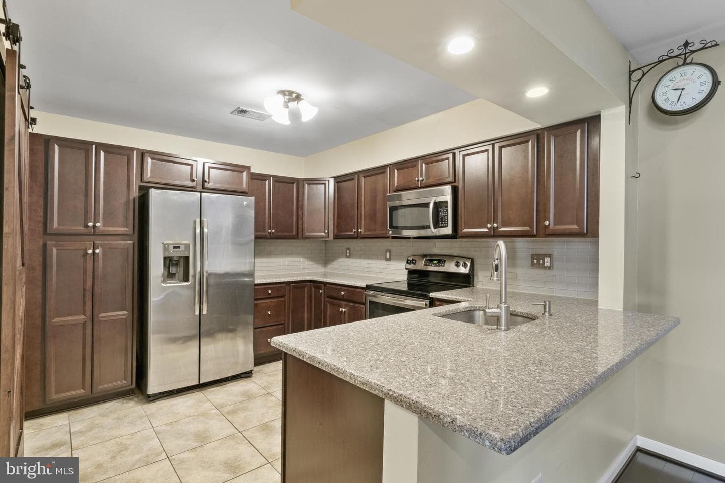 9802 Sailfish Terrace photo 6