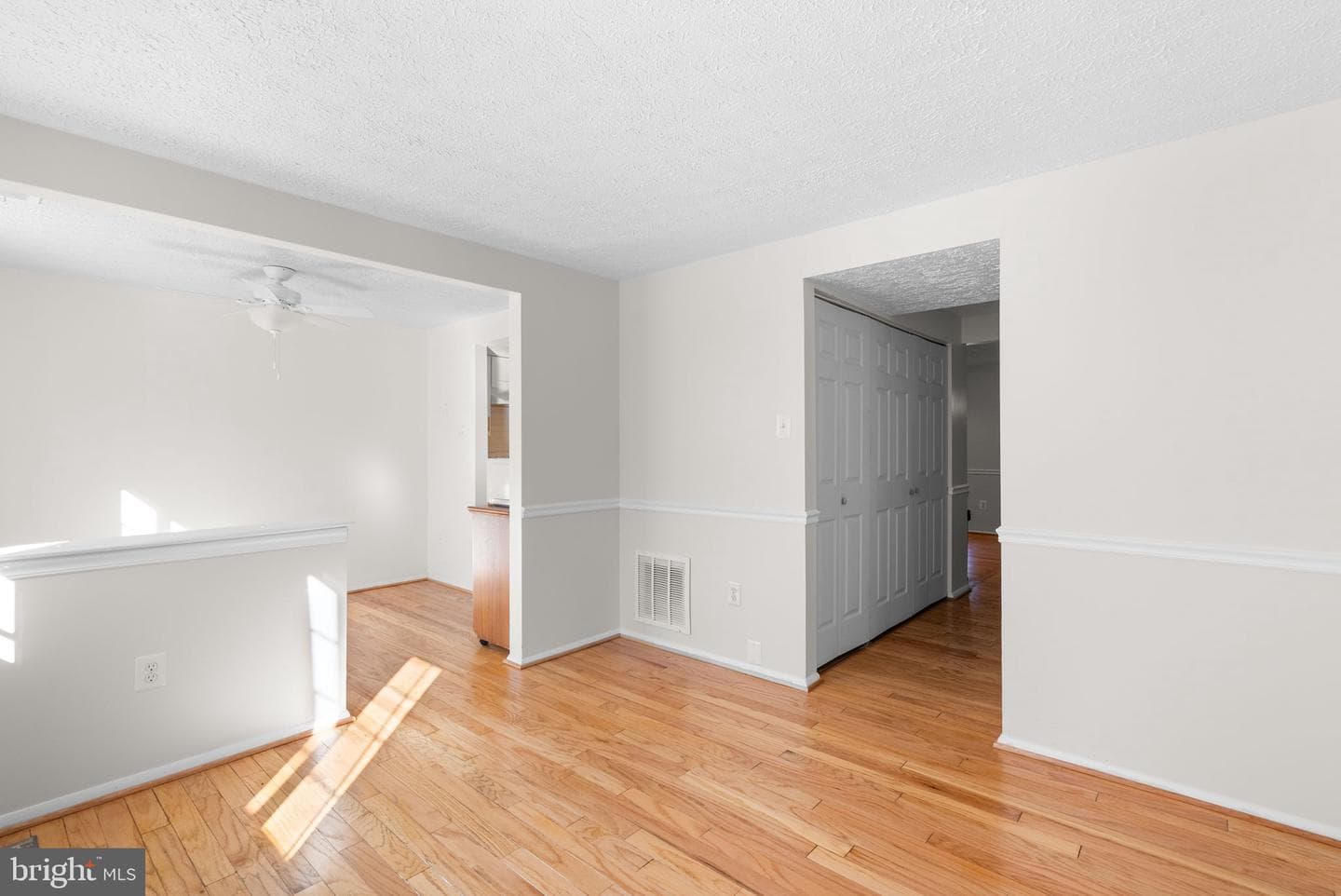 6 Valley Park Court photo 13