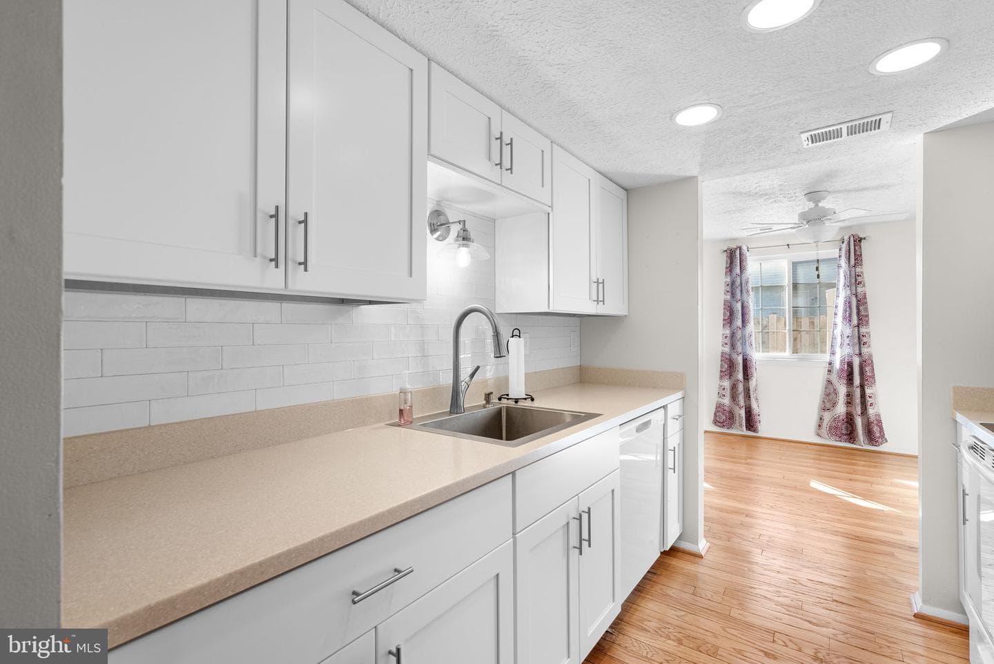 6 Valley Park Court photo 8