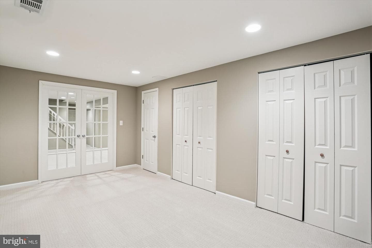 11609 Seneca Forest Circle photo 40
