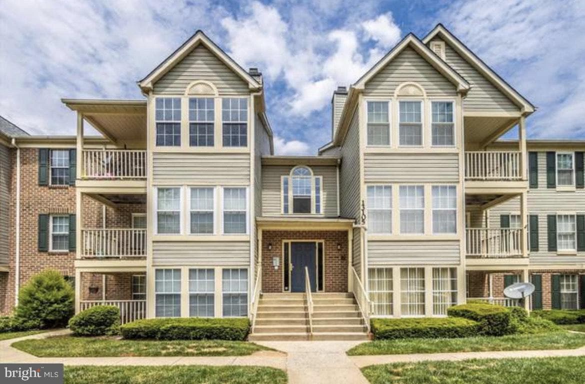13105 Briarcliff Terrace #11-1104, Germantown