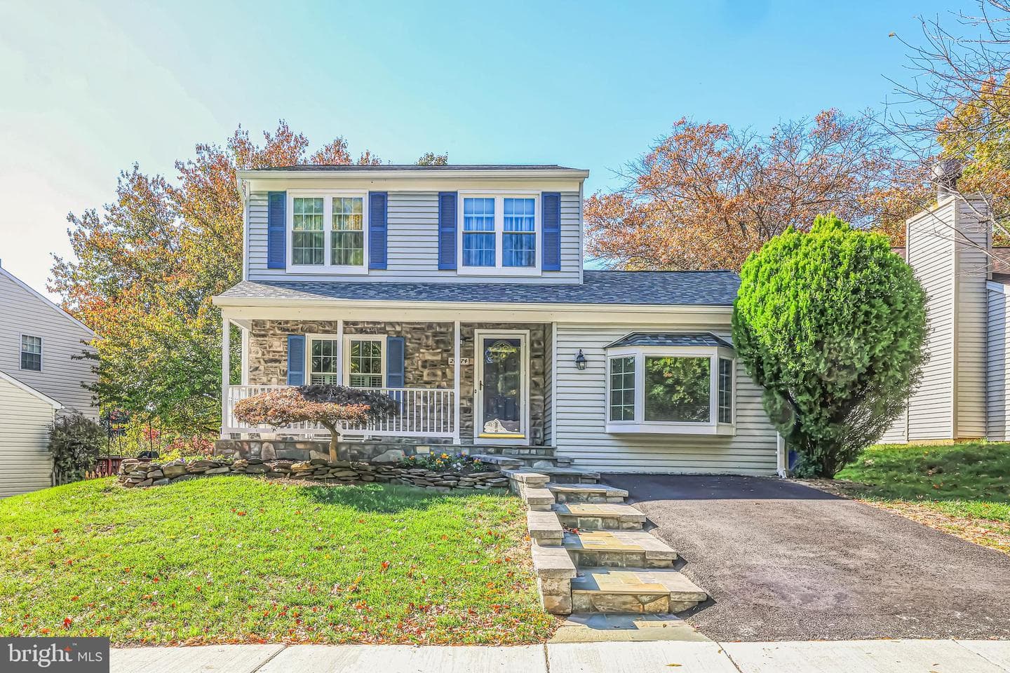 20574 Neerwinder Street photo 2