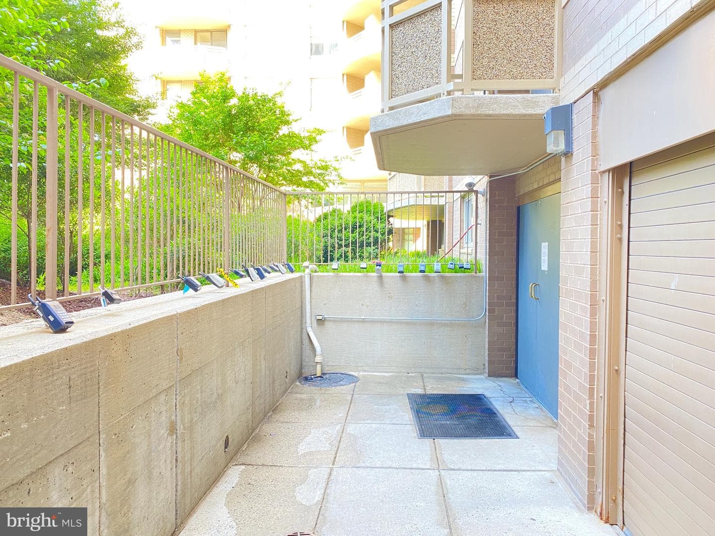 7111 Woodmont Avenue #103 photo 21