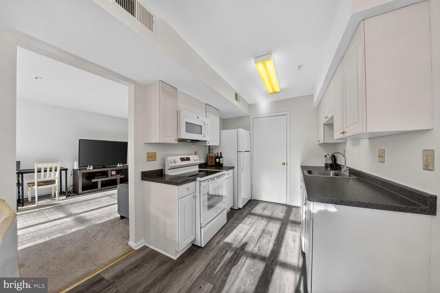 14901 Mckisson Court #7cc photo 8