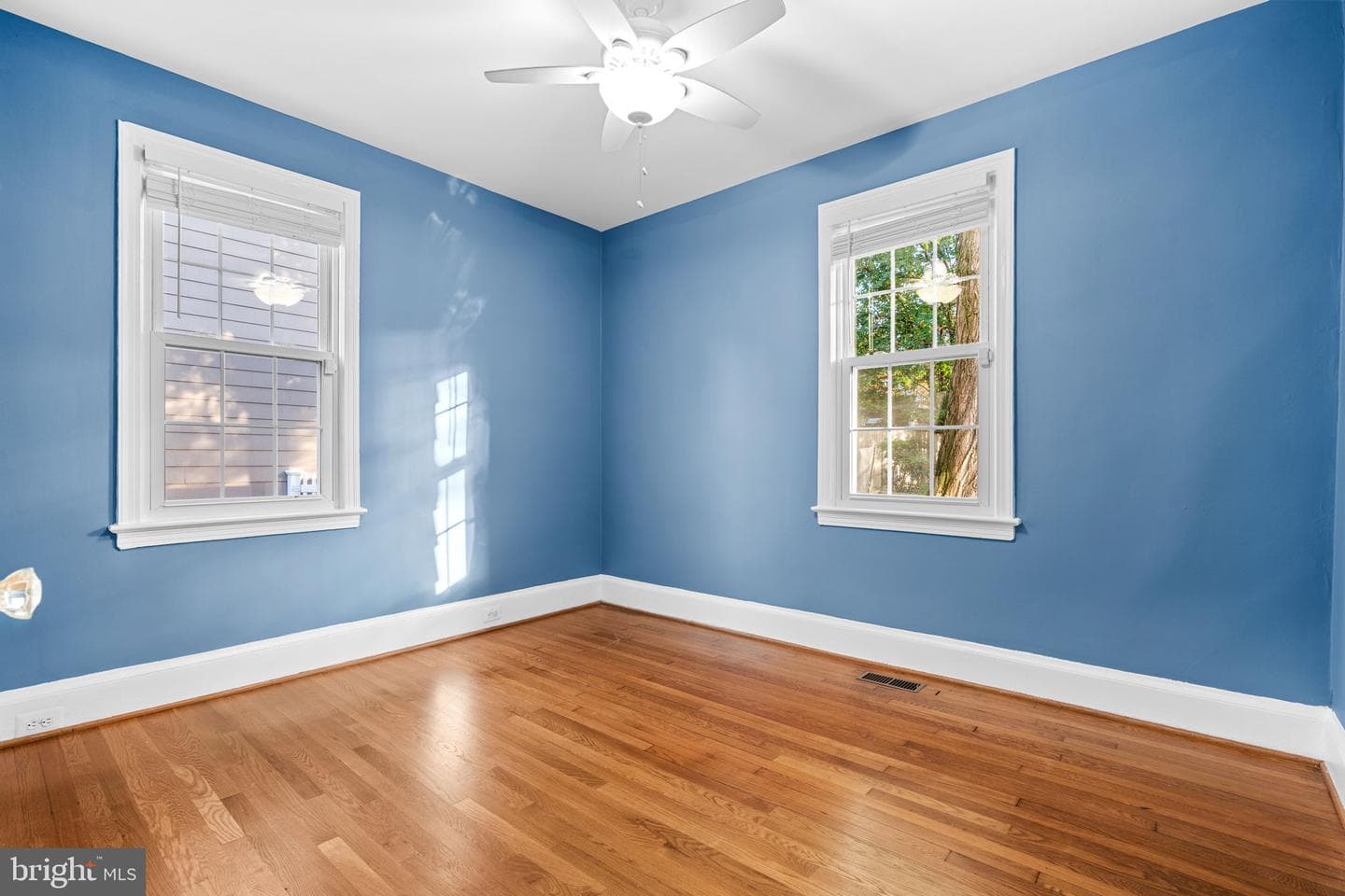 4903 Chevy Chase Boulevard photo 21