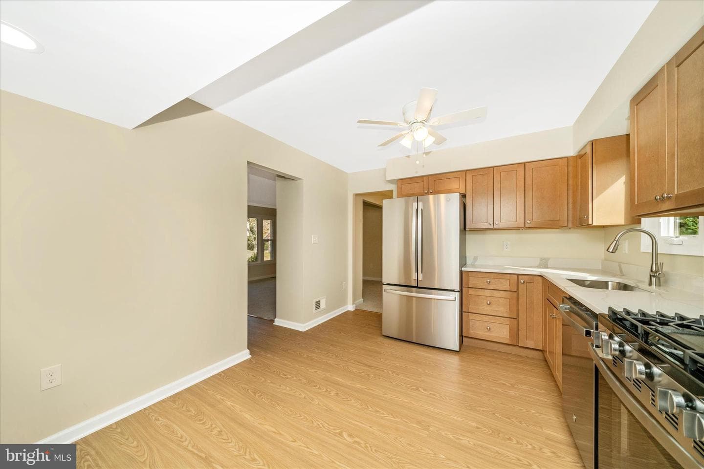 15428 Peach Leaf Drive photo 4