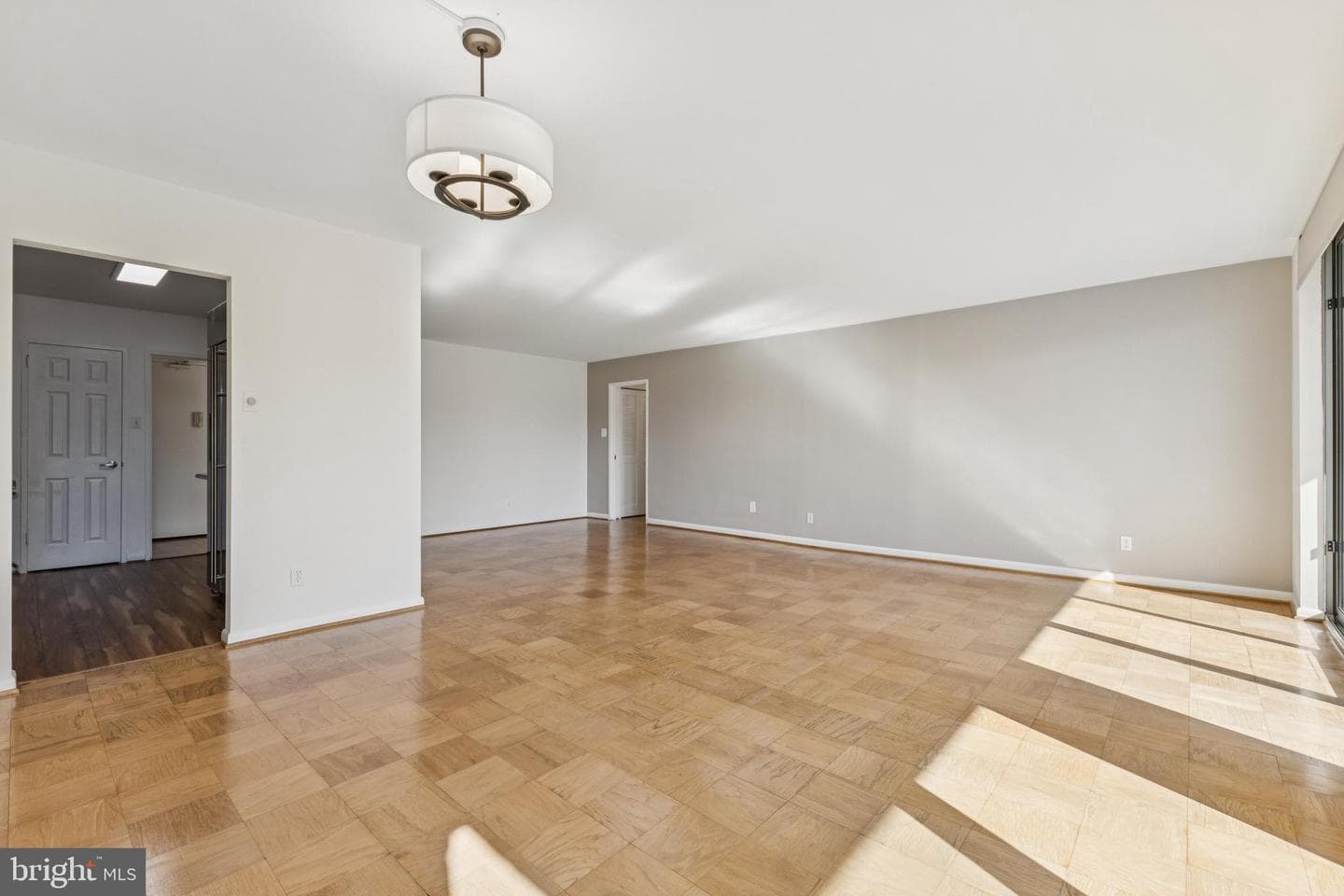 5101 River Road #718 photo 10