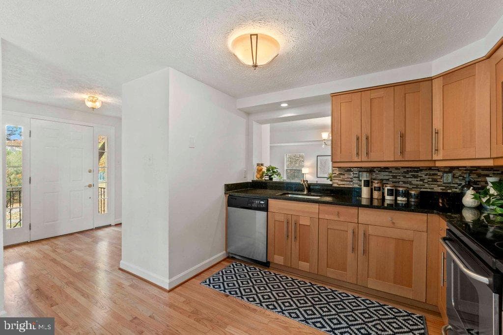 25 Capps Court photo 8