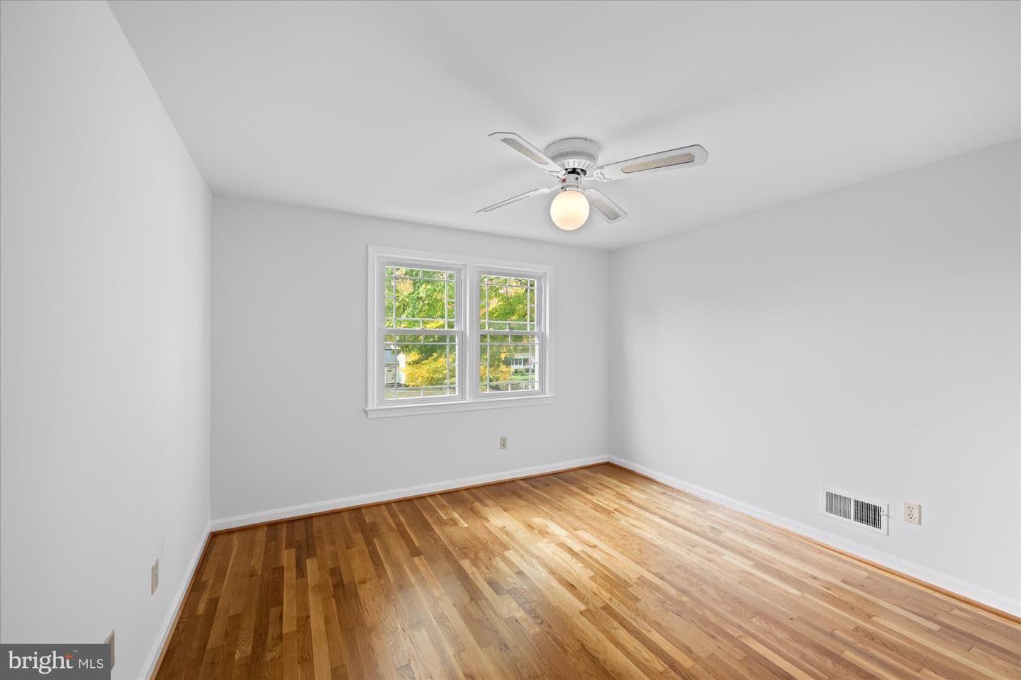 8311 Aqueduct Road photo 16